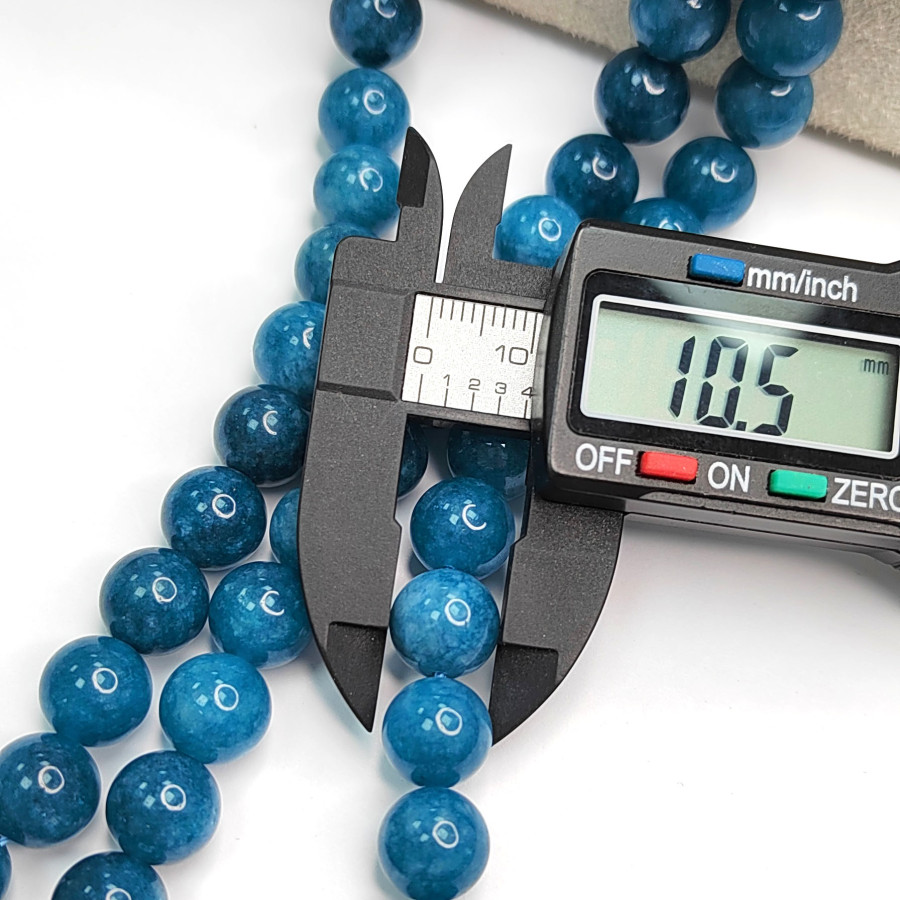 Кварц аквамариновый 10 мм, нить 38-39 с