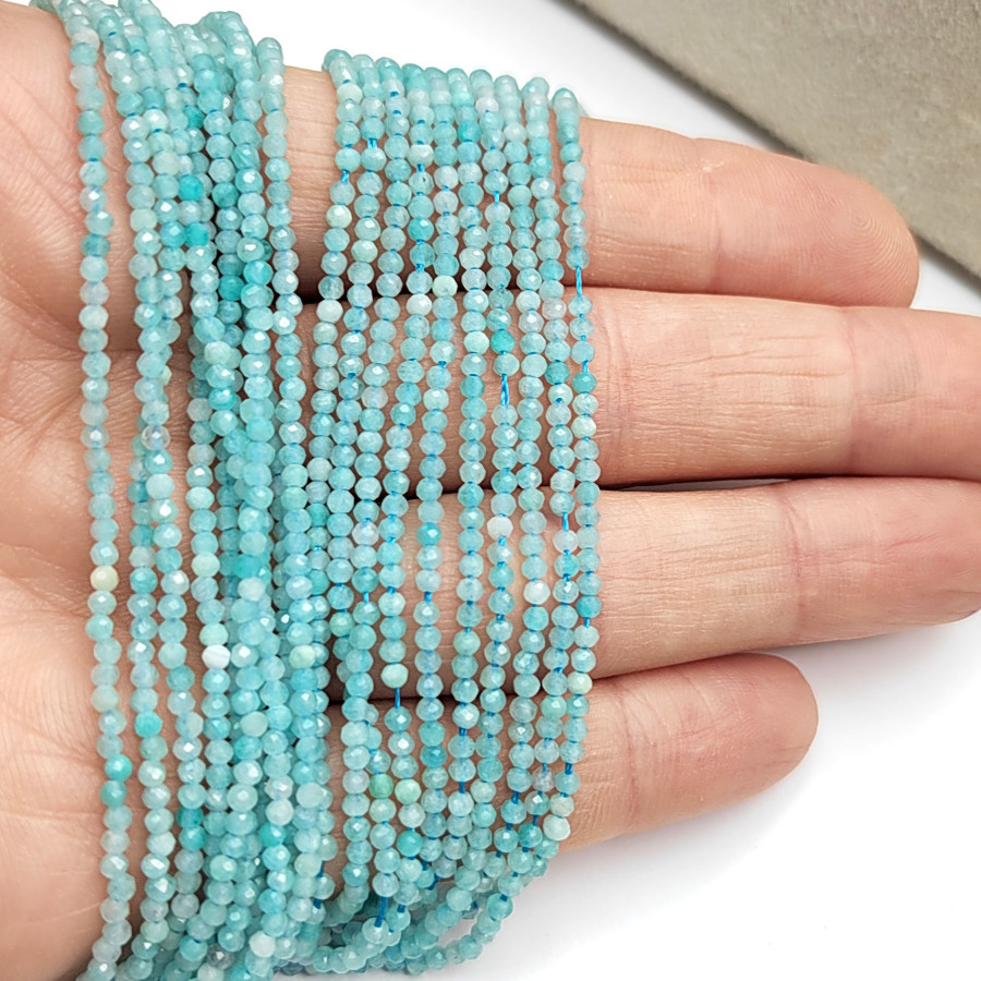 2 мм Амазонит граненый натуральный, НИТЬ 38,5 см