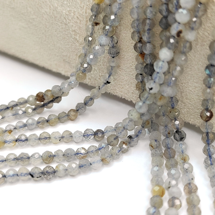 Лабрадор граненый натуральный камень, нить 38 см