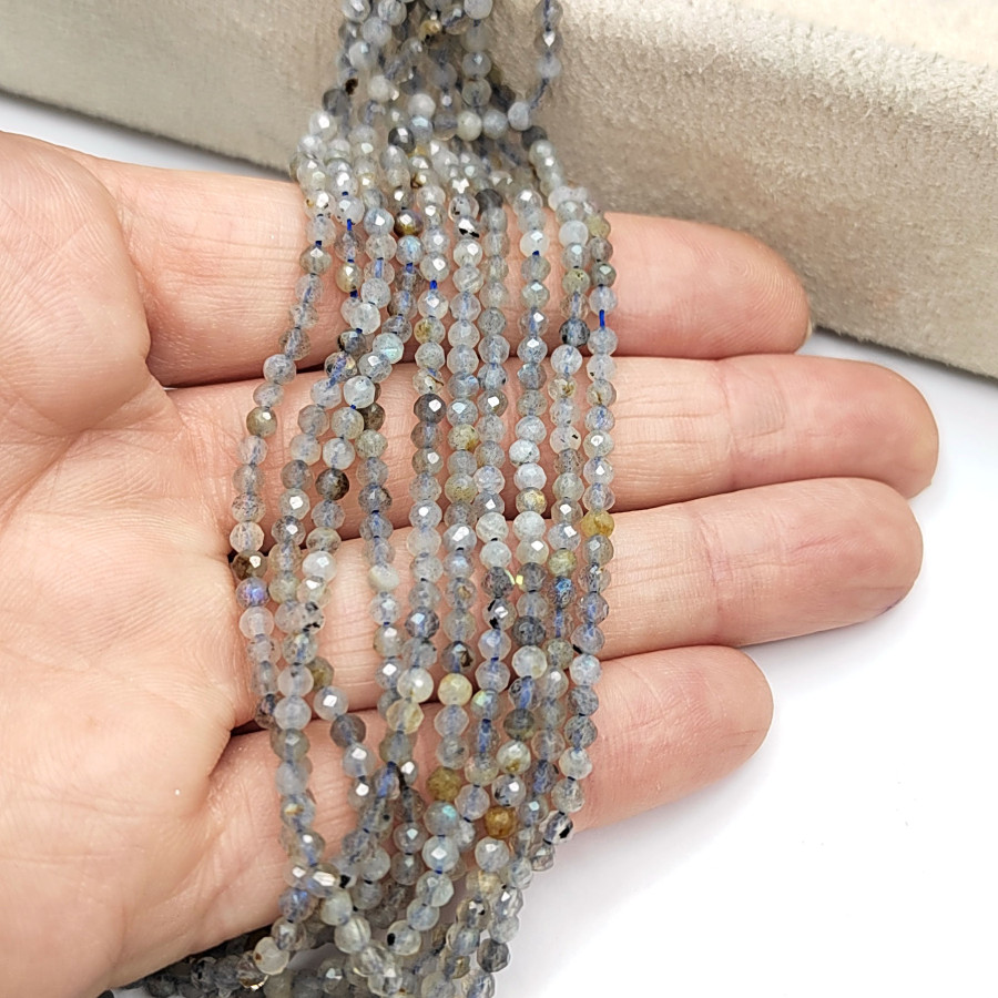 Лабрадор граненый натуральный камень, нить 38 см