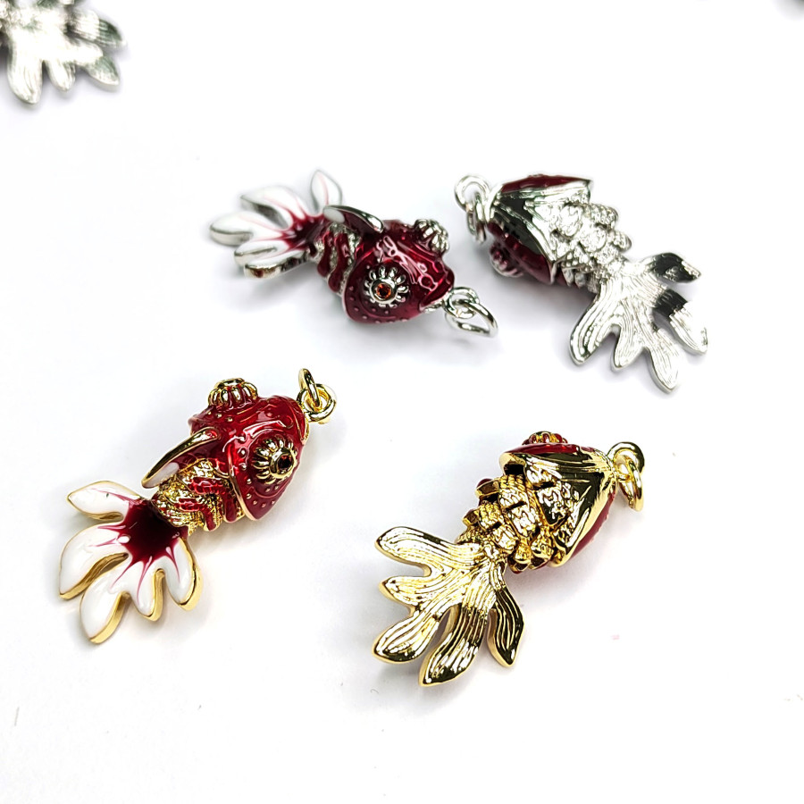 Подвеска Рыбка 27х14 мм с подвижным хвостиком, цвет красный / белый, штука