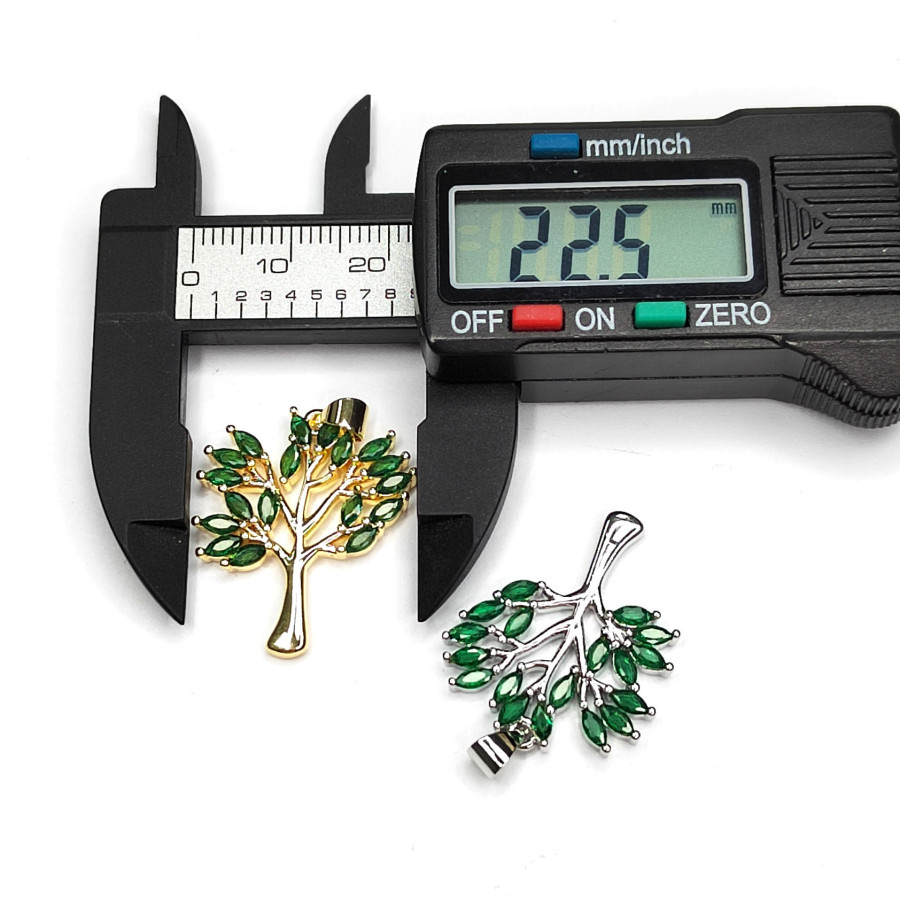 Крупная подвеска Дерево с зелёными фианитами, 30х22 мм, штука