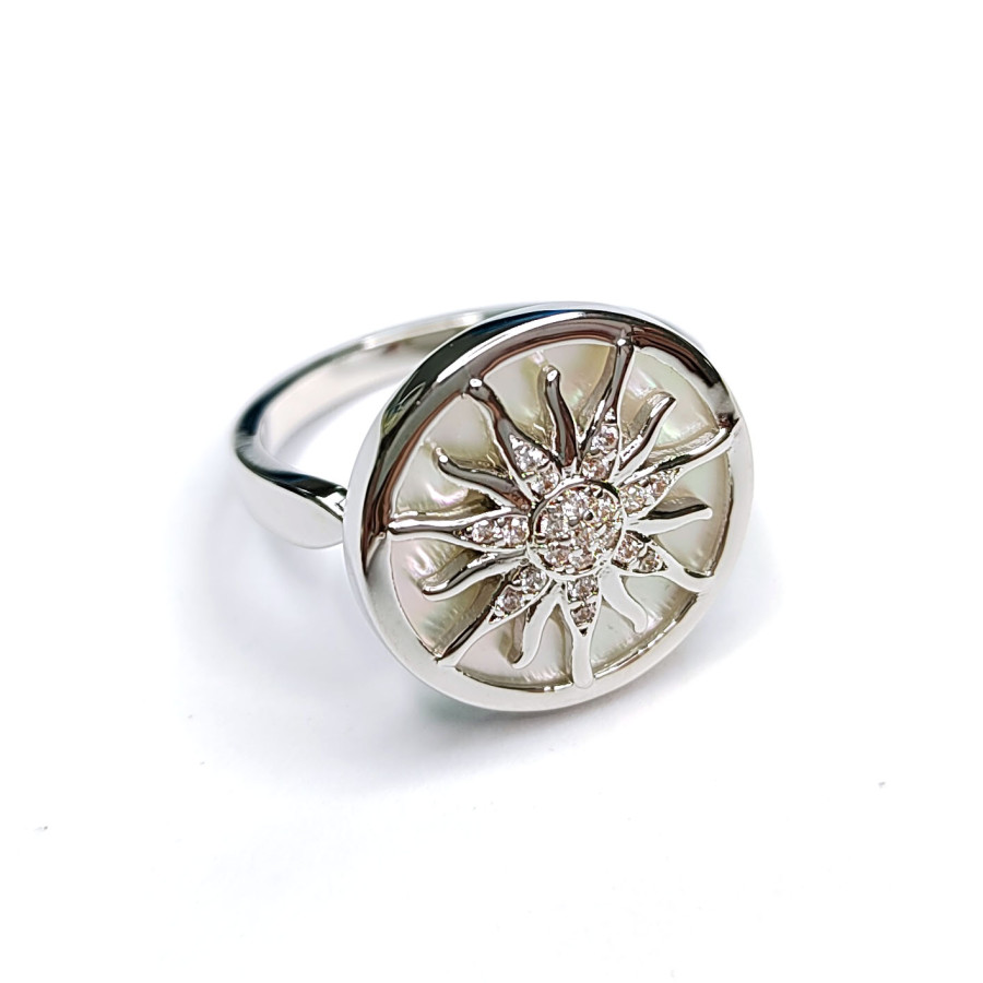 Кольцо с белым перламутром,Солнце с фианитами 16 мм, штука