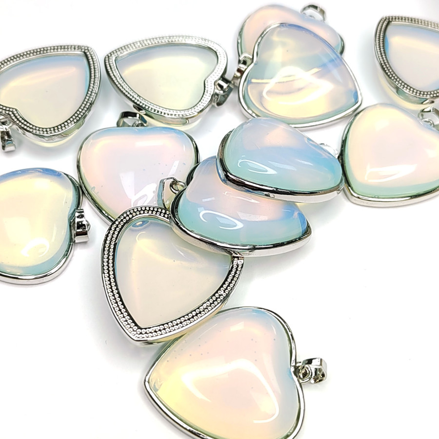 Крупная подвеска Сердце акриловое 34х32 мм, покрытие Родий, штука