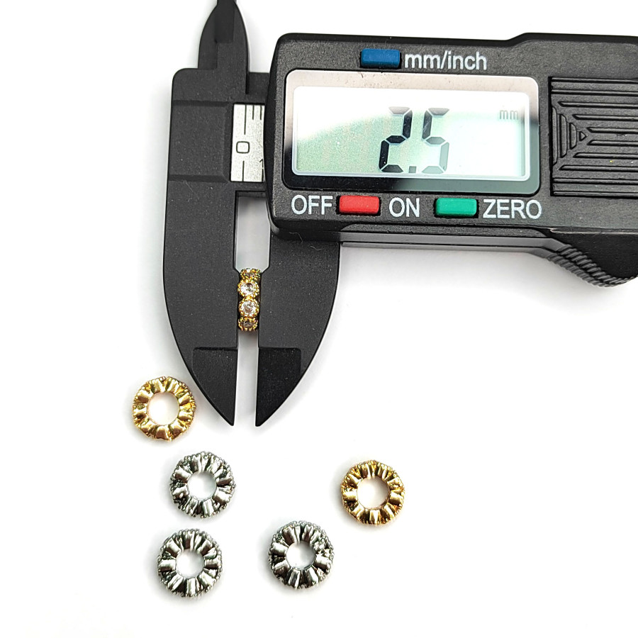 Разделительная бусина с фианитами 8х2,5 мм, штука