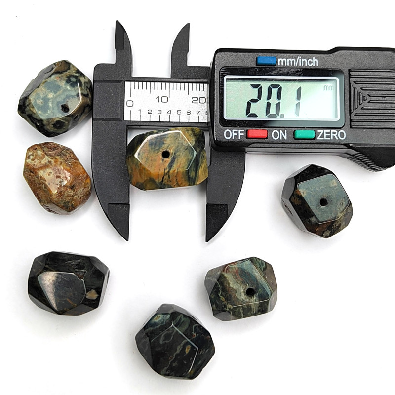 Яшма Океаническая натуральная, 20х14 мм, Фриформ, штука