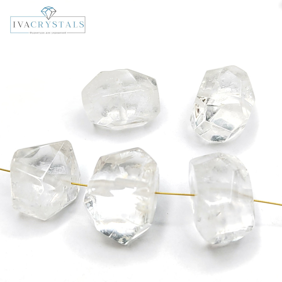 Горный хрусталь натуральный Фриформ 17х12 мм, штука