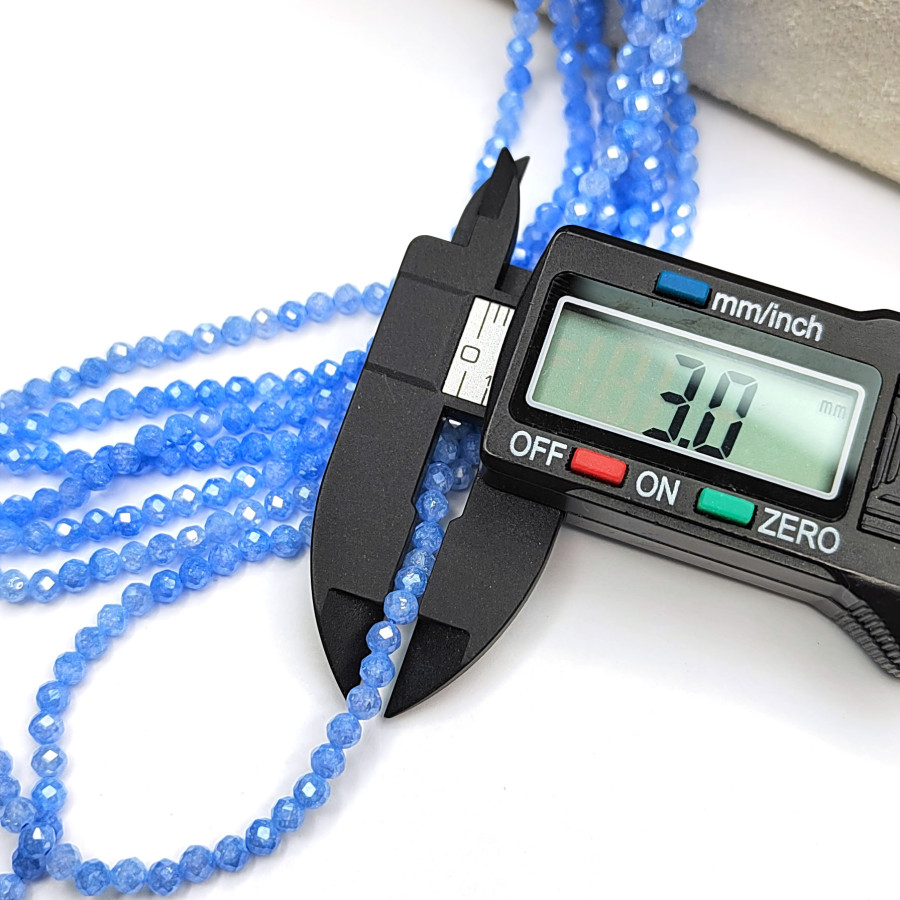 Цирконы огранка 3 мм Голубой насыщенный, НИТЬ 38 см