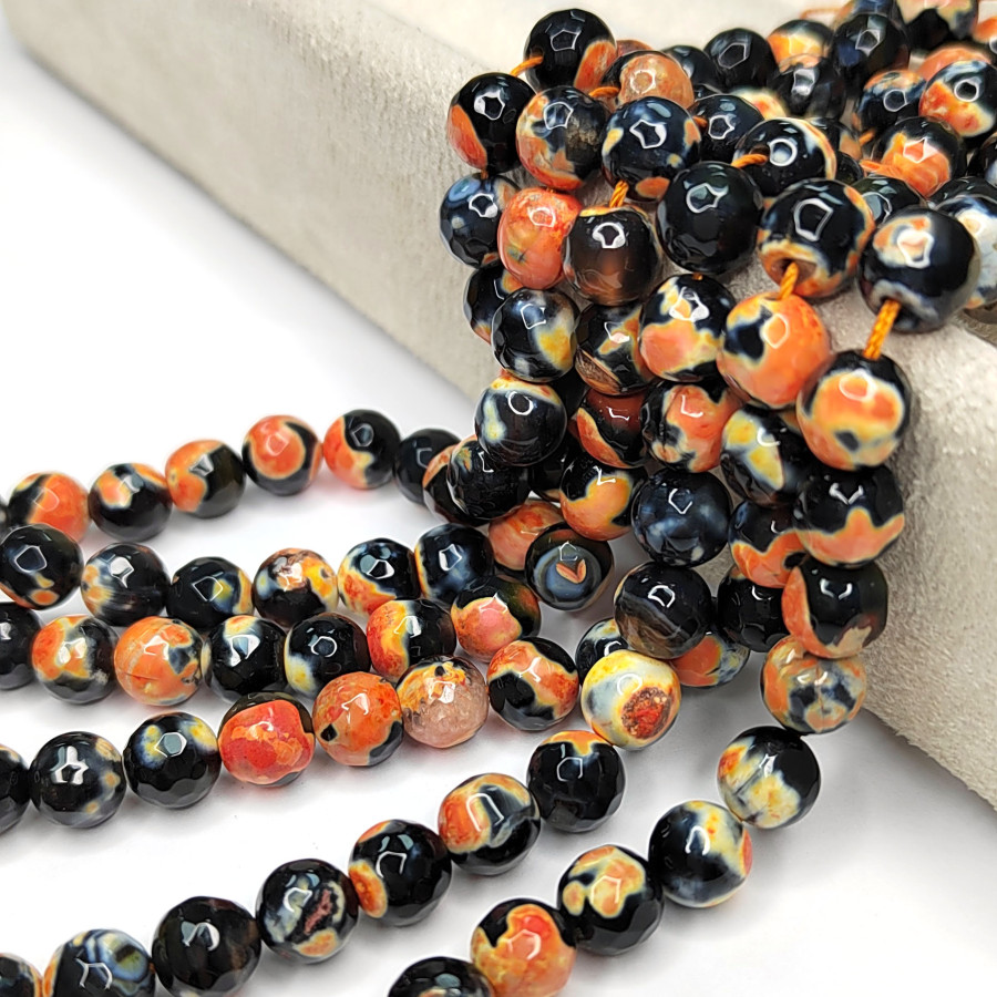 Агат африканский натуральный 8 мм, Огранка, цвет Черный - оранжевый, НИТЬ 36-37 см
