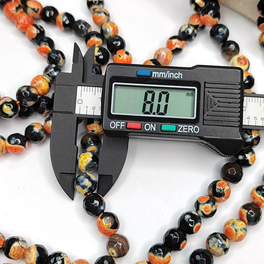 Агат африканский натуральный 8 мм, Огранка, цвет Черный - оранжевый, НИТЬ 36-37 см