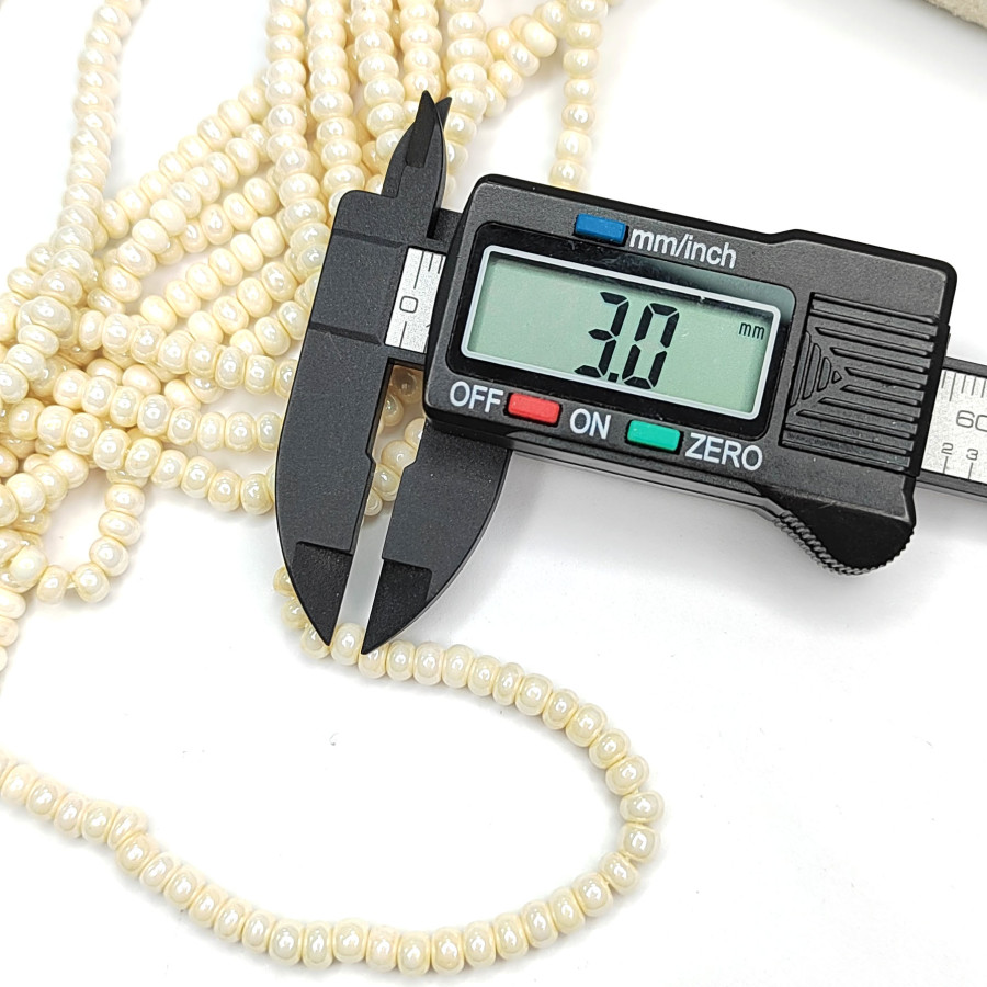 Майорка Стеклянный жемчуг 4х3 мм, цвет молочный (айвори), НИТЬ 32-33 см