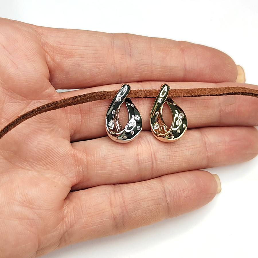 Подвеска изогнутая 20х12 мм с фианитами, штука