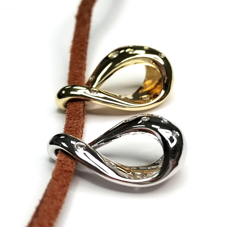 Подвеска изогнутая 20х12 мм с фианитами, штука