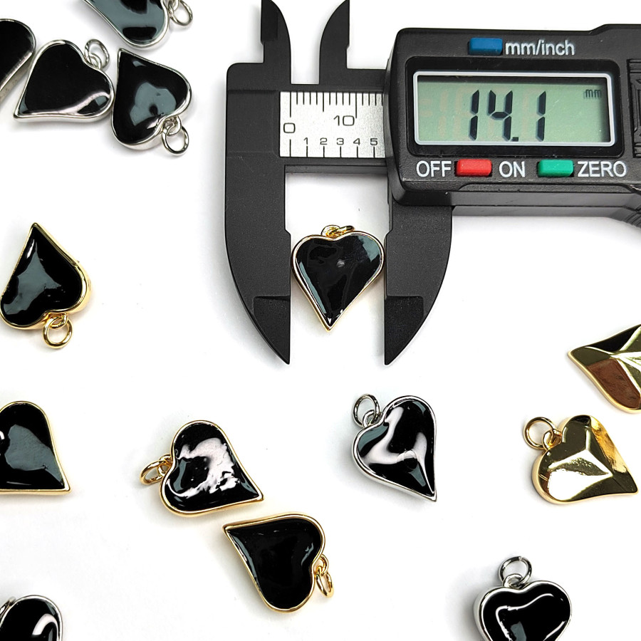 Подвеска Сердце 16х14 мм с чёрной эмалью, штука