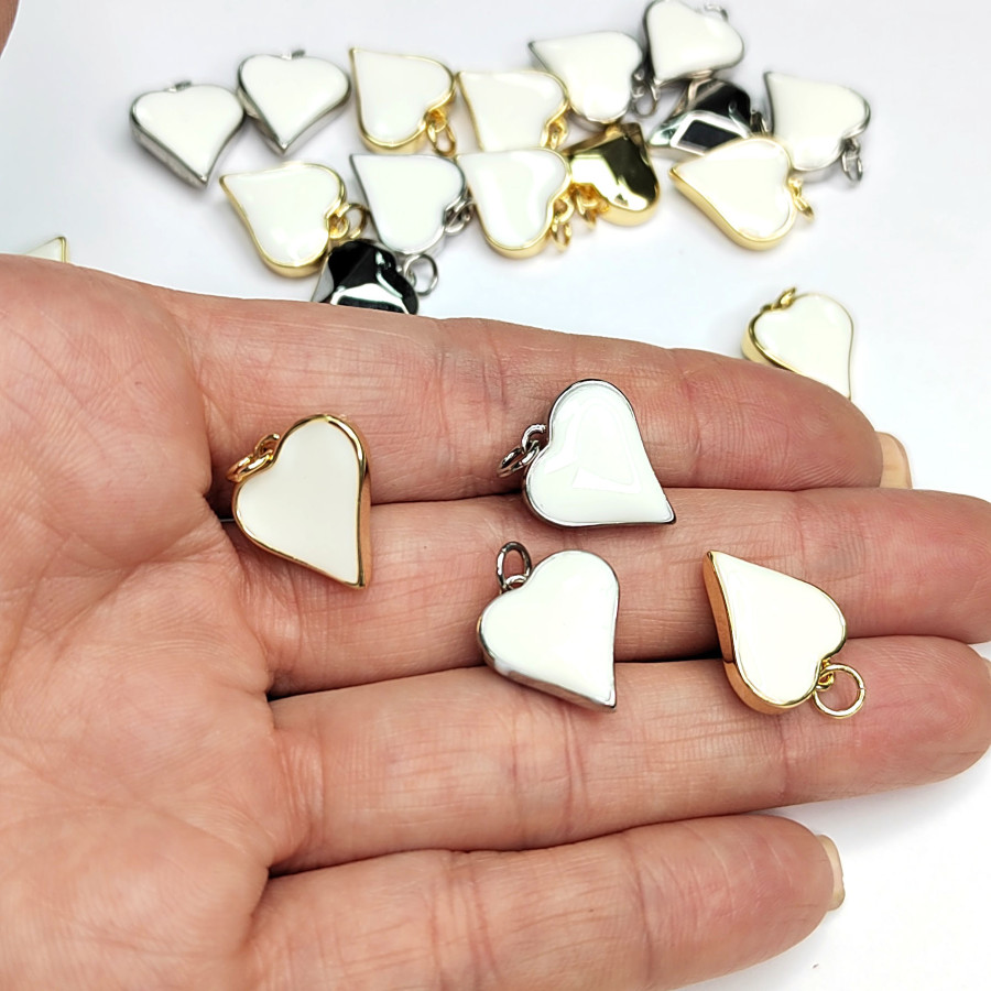 Подвеска Сердце 16х14 мм с белой эмалью, штука