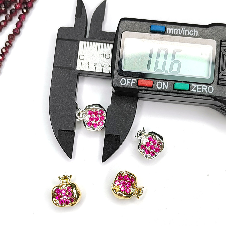 Подвеска Гранат 10 мм с красными фианитами, штука