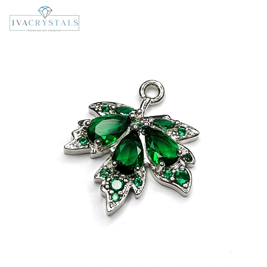 Подвеска Лист кленовый 19х17 мм с зелёными фианитами, штука покрытие Родий