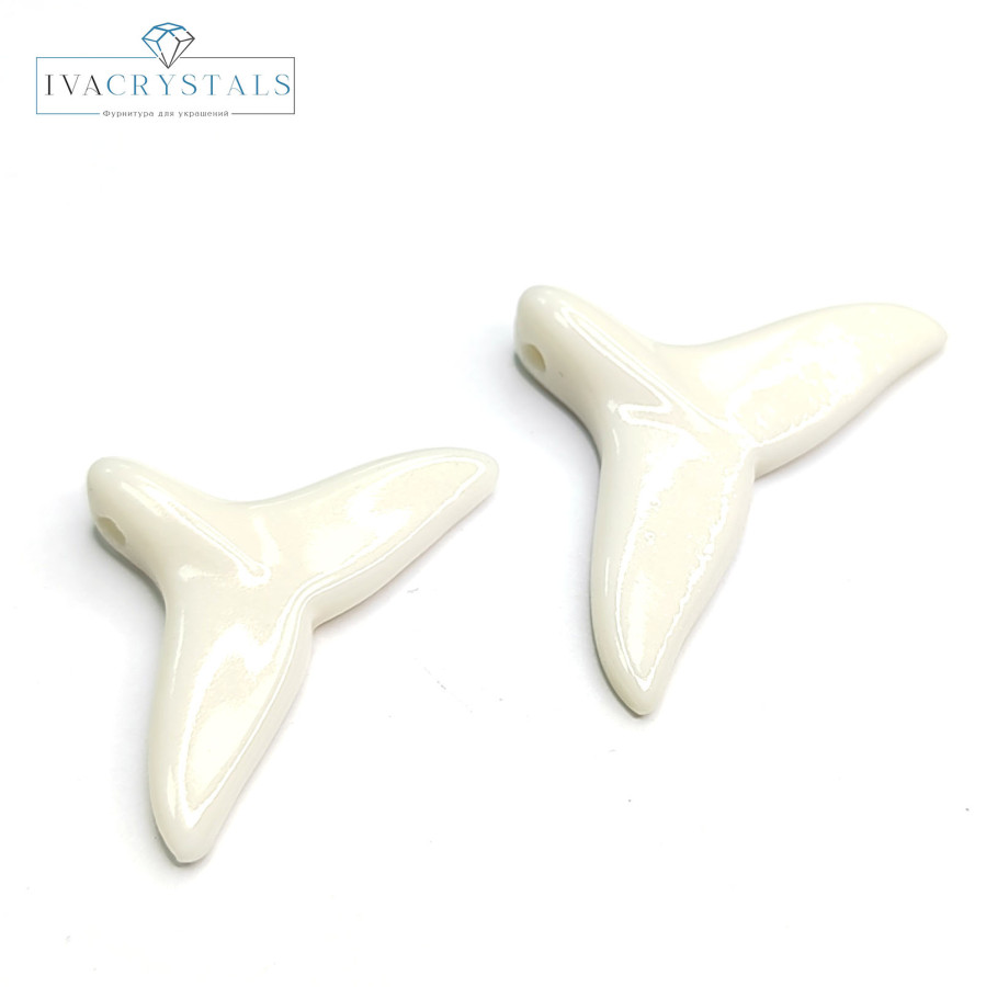 Хвост кита подвеска из фарфора, 43х25 мм и 37х22 мм, штука