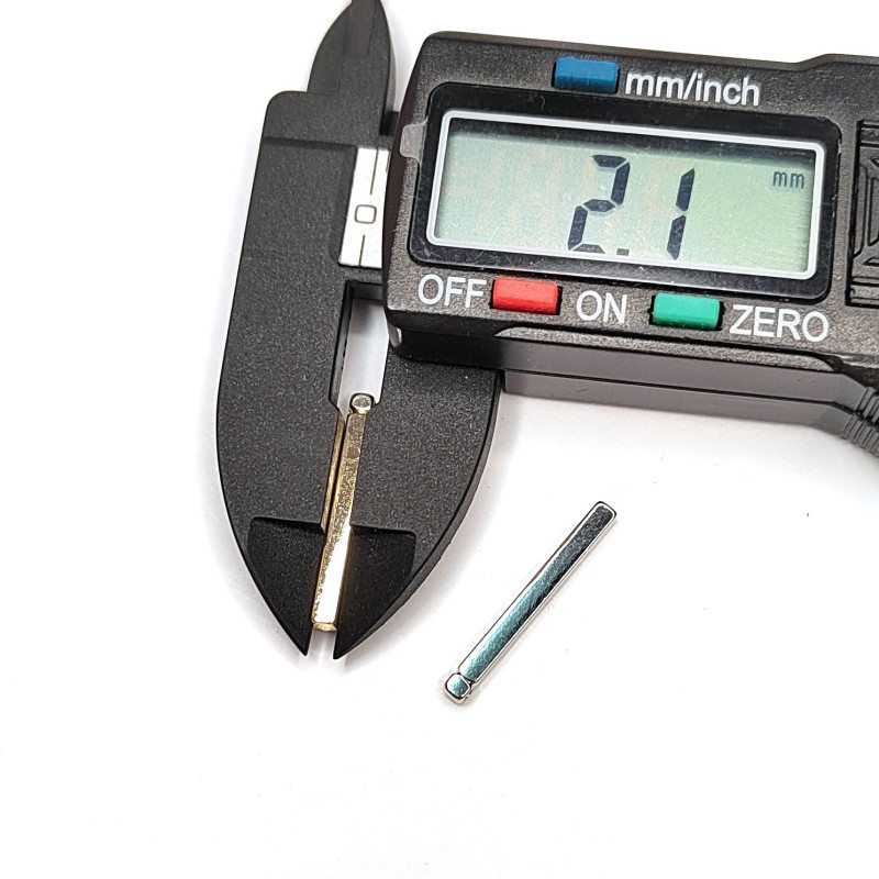 Подвеска палочка 20х2 мм с  гранями, штука