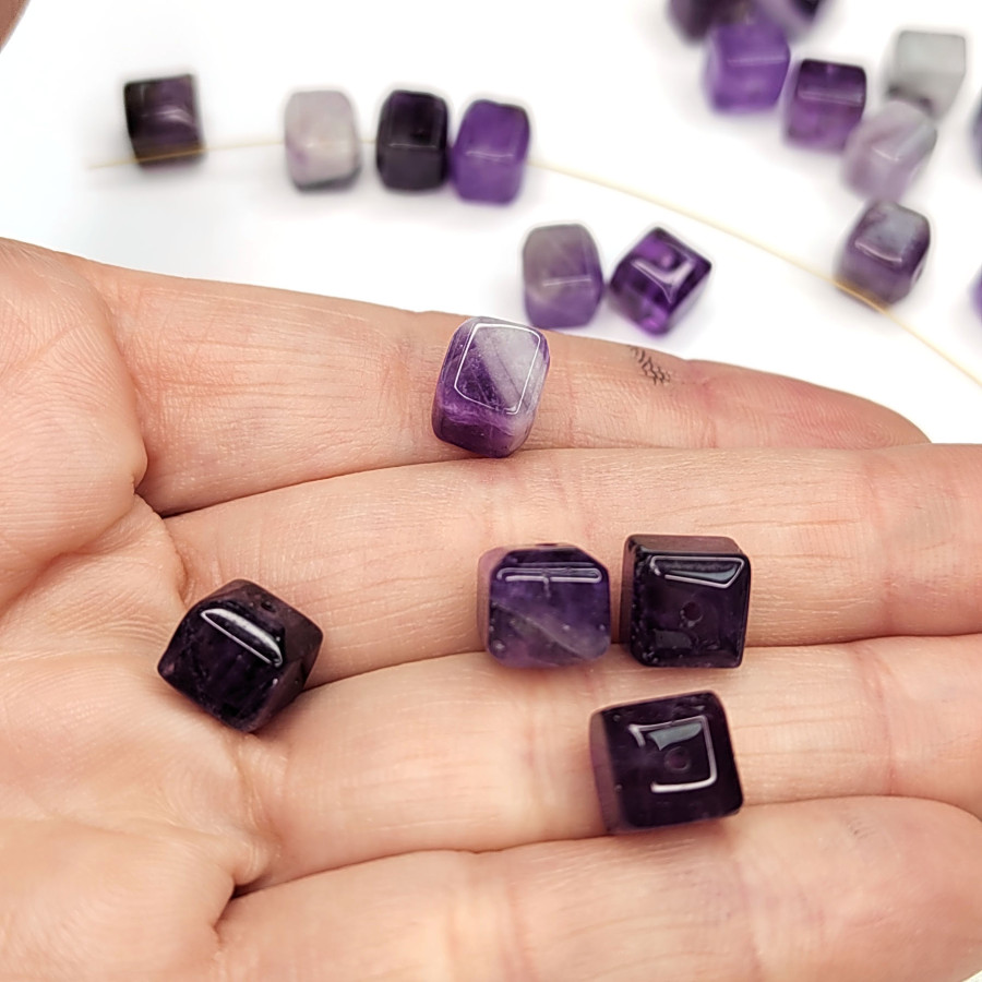 8 мм Аметист натуральный, бусина кубик, штука