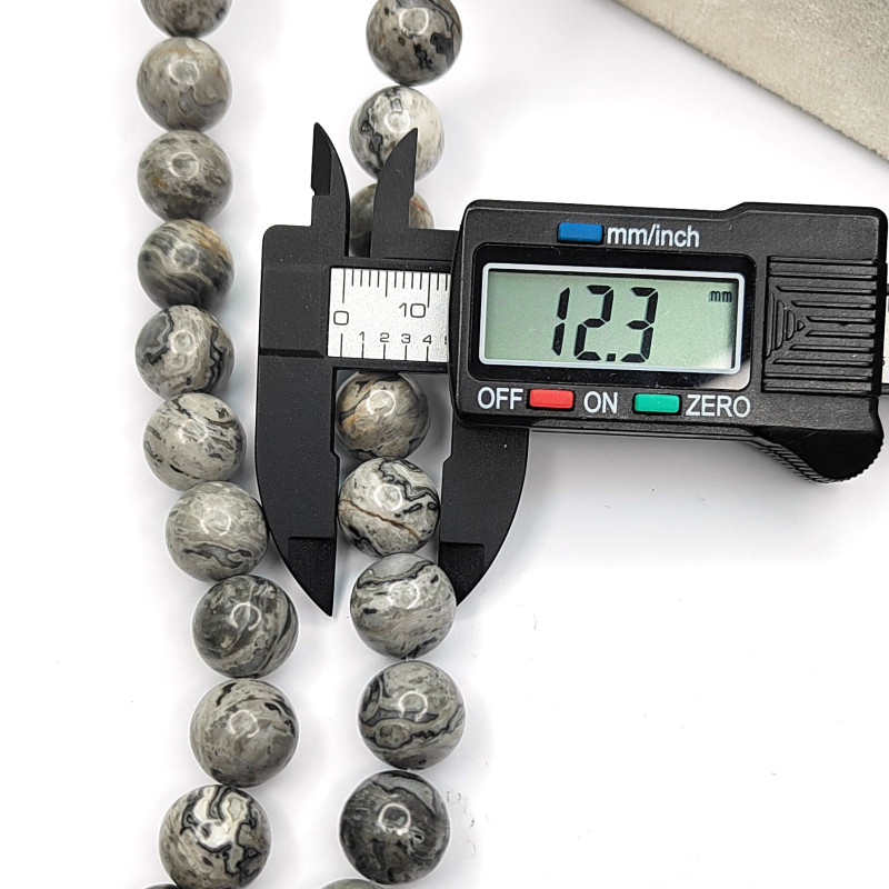 Яшма серая натуральная, бусины гладкий шар 12 мм (нить 39 см)