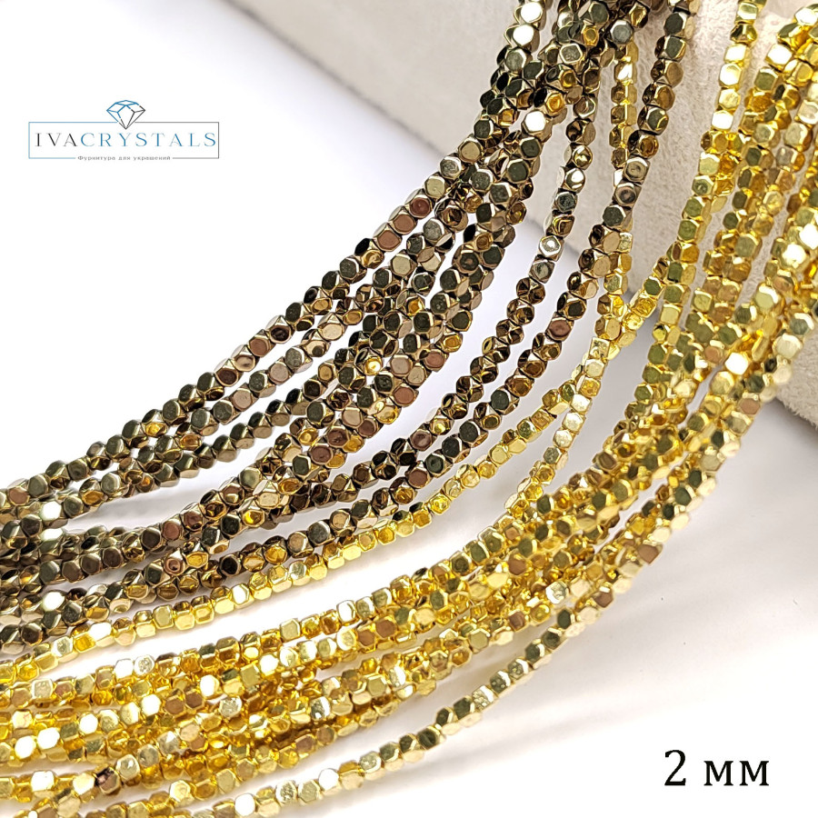 2 мм Гематит кубик с гранями, покрытие позолота, нить 40 см