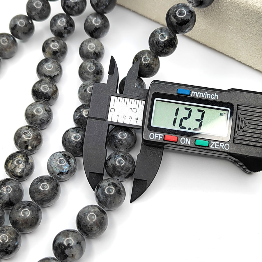 12 мм Ларвикит натуральный камень, нить 38 см