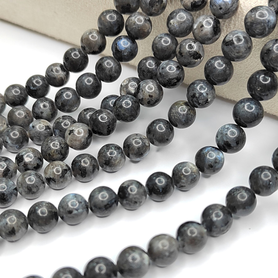 8 мм Ларвикит натуральный камень, нить 37-38 см