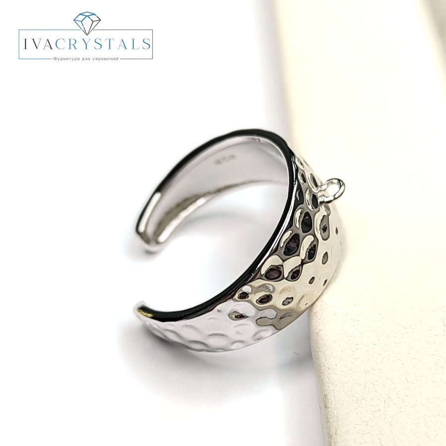 Кольцо-основа шириной 9 мм с петлей для подвесок покрытие Родий