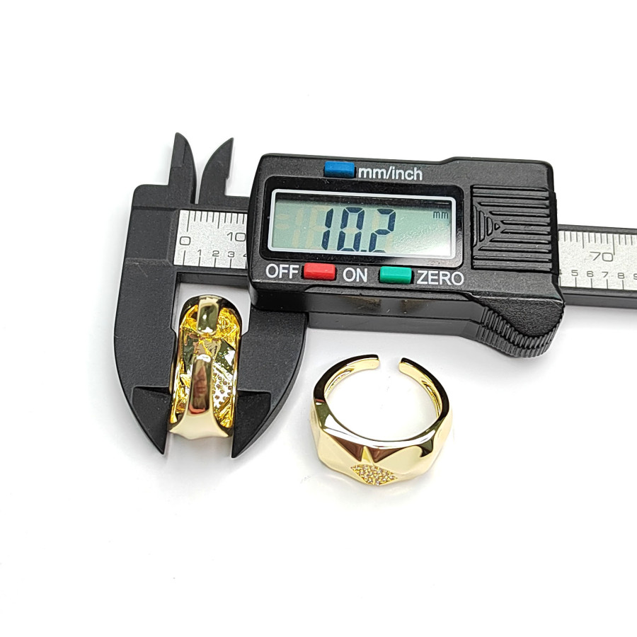 Кольцо широкое с фианитами 10 мм, штука