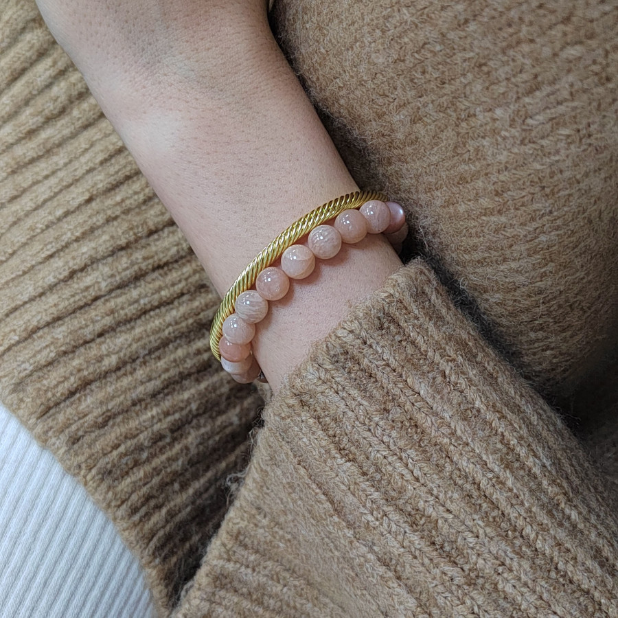 Браслет безразмерный, плетение Шнурок толщина 4 мм