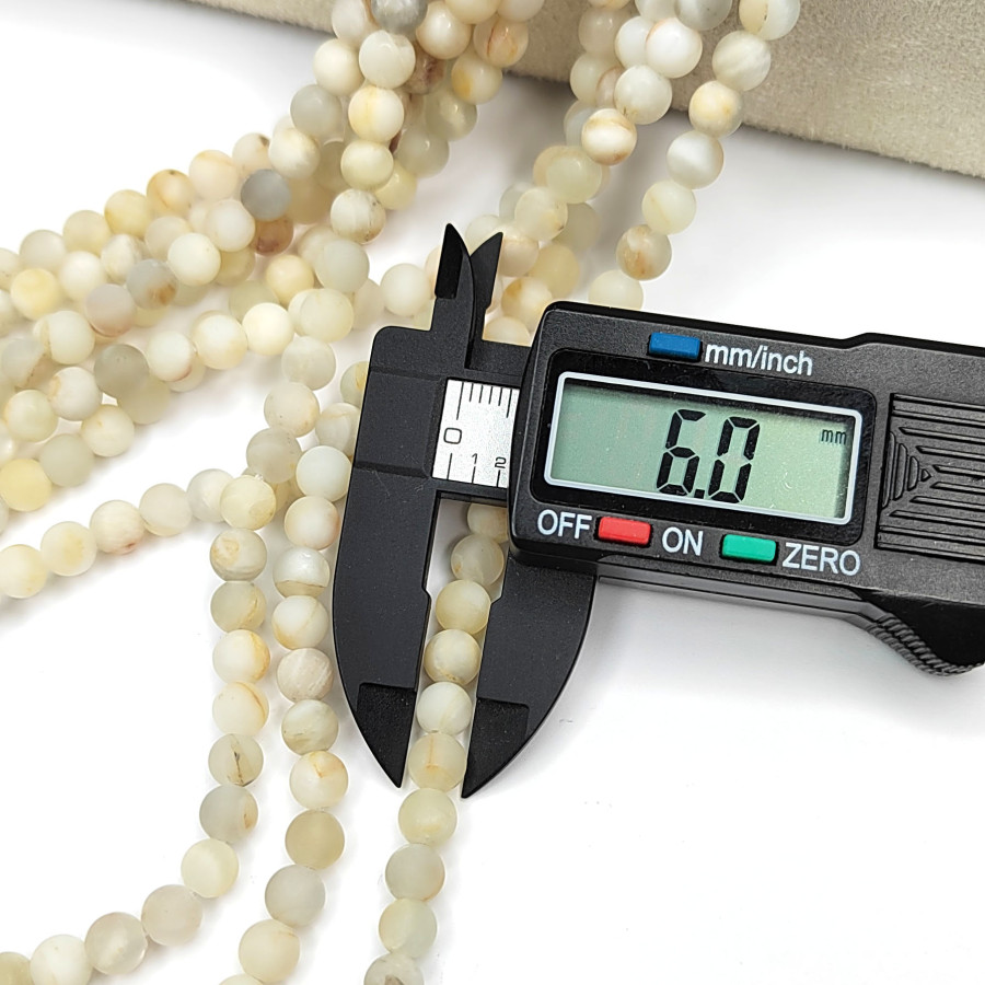 Солнечный камень натуральный Матовый, нить 38 - 39 см 6 мм (нить 38-39 см)