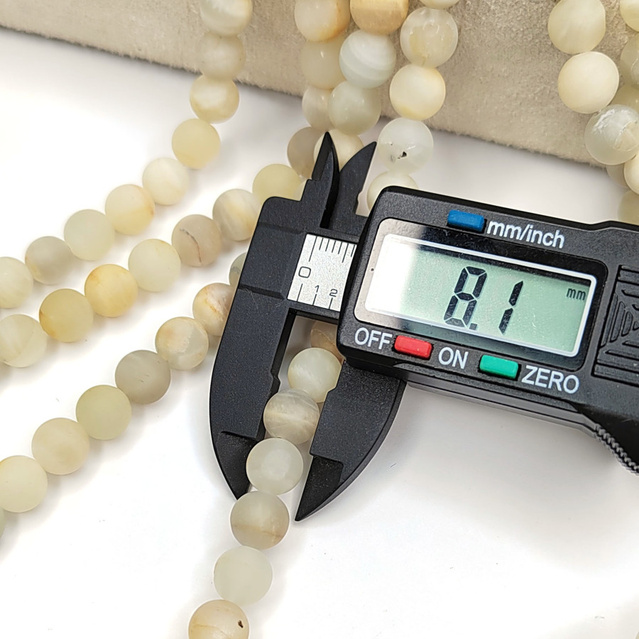 Солнечный камень натуральный Матовый, нить 38 - 39 см 8 мм (нить 39 см)