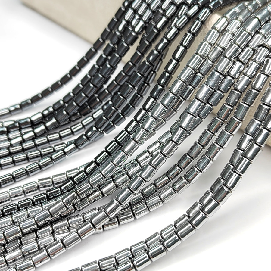 Гематит Бочонки 5х4 мм, нить 40-41 см