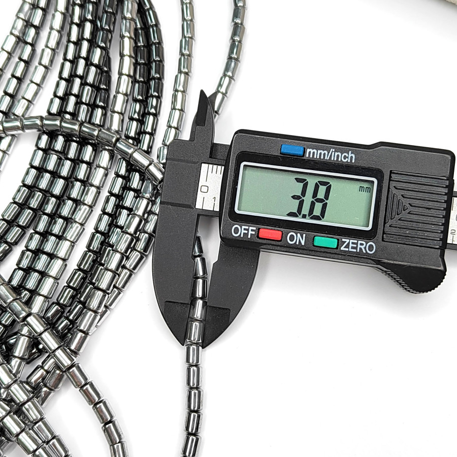 Гематит Бочонки 5х4 мм, нить 40-41 см