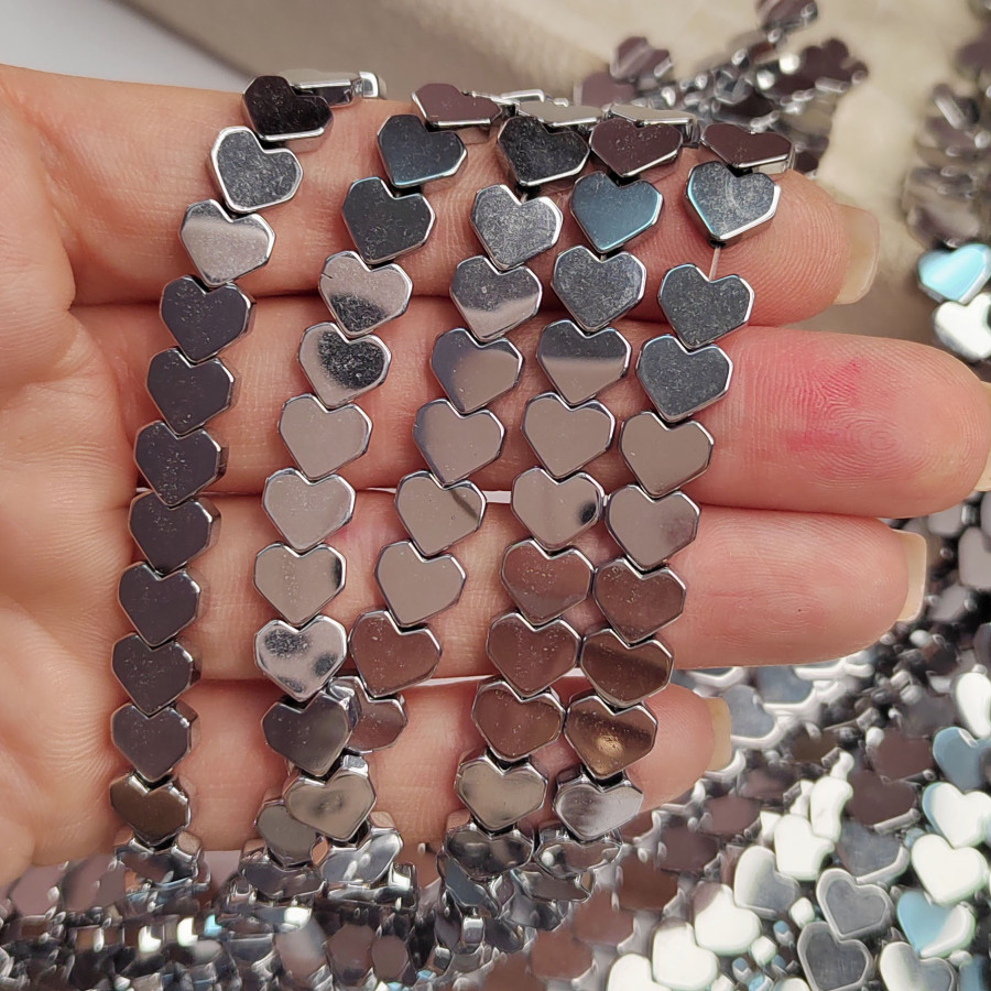 Гематит Сердечки 8 мм с гранями, НИТЬ 40 см