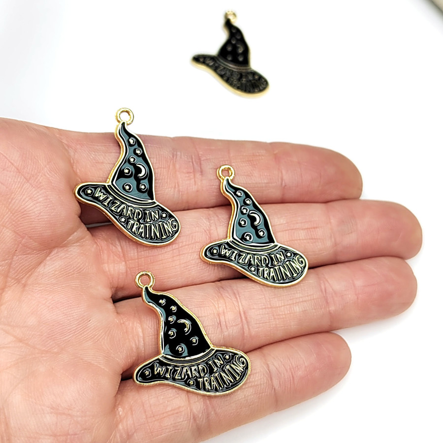 Подвеска шляпа ведьмы 30х24 мм с чёрной эмалью с позолоченным покрытием, штука