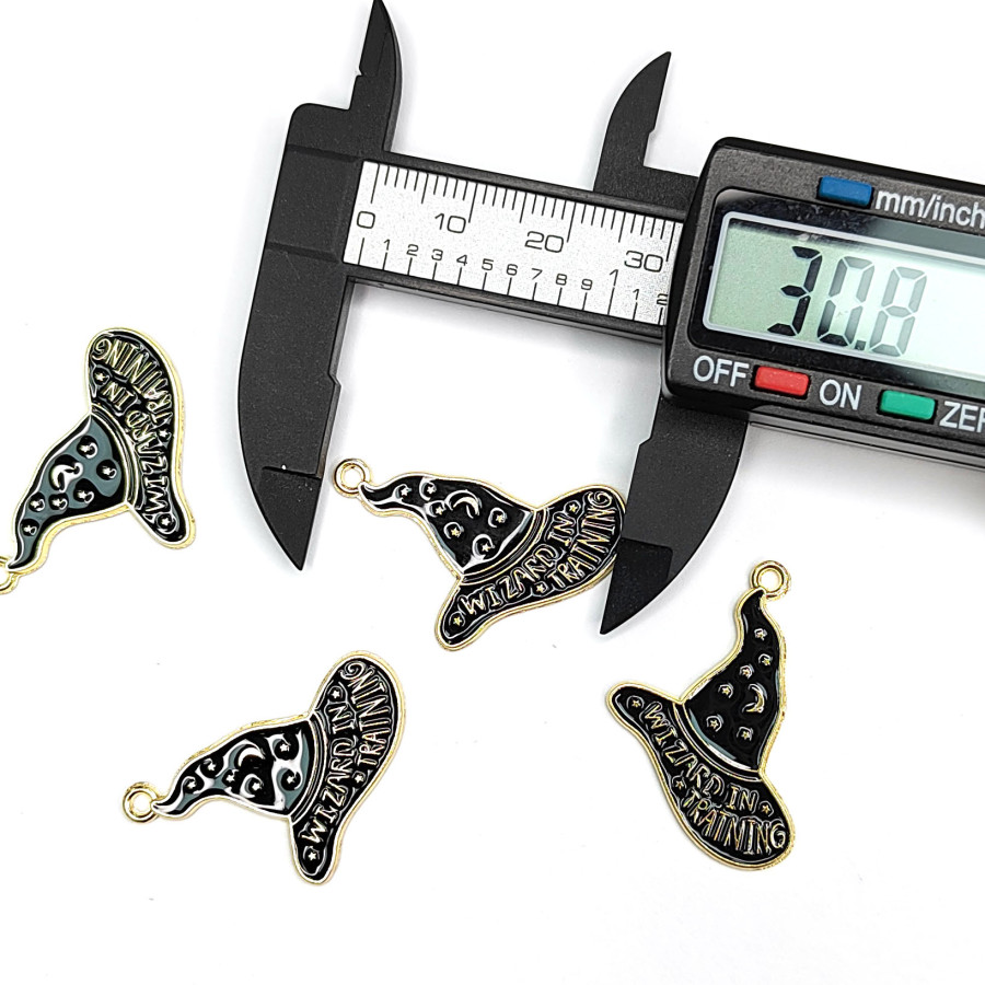 Подвеска шляпа ведьмы 30х24 мм с чёрной эмалью с позолоченным покрытием, штука