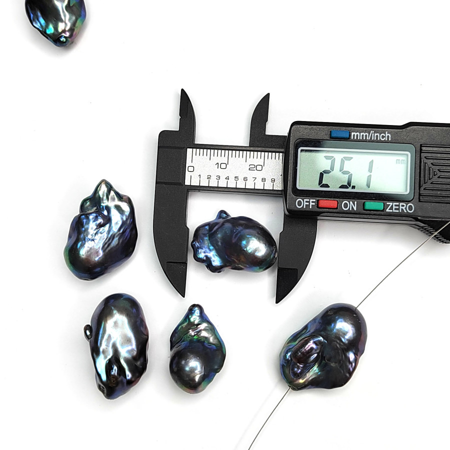 Жемчуг барочный натуральный 25х18 мм культивированный, цвет Павлин, ШТУКА