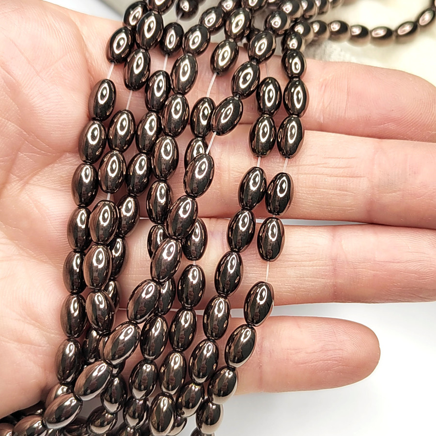 Гематит Рис 8х5 мм, цвет Шоколад, нить 40 см