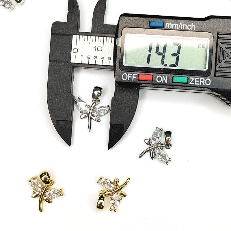 Подвеска 17х14 мм Стрекоза с фианитами, штука