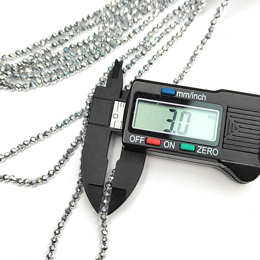 Стеклянные бусины Серебристого цвета в огранке, с гальваническим покрытием