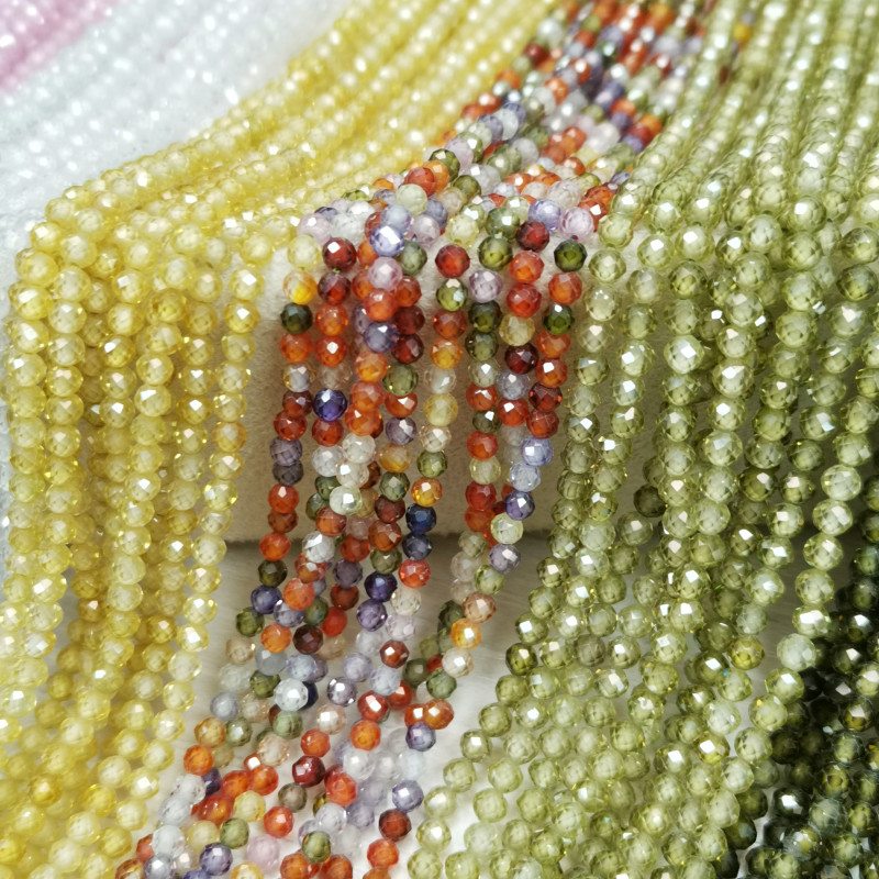 Циркон огранка 3 мм Микс, НИТЬ 38 см