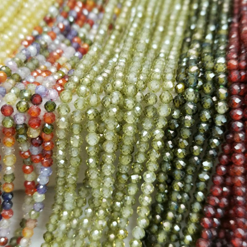 Циркон огранка 3 мм Микс, НИТЬ 38 см