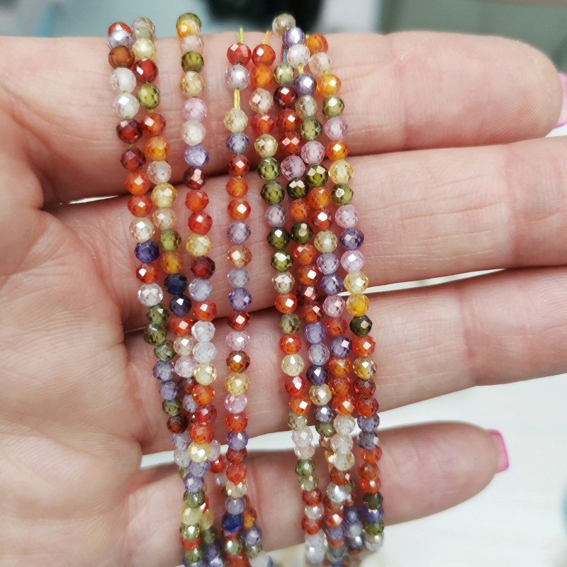 Циркон огранка 3 мм Микс, НИТЬ 38 см