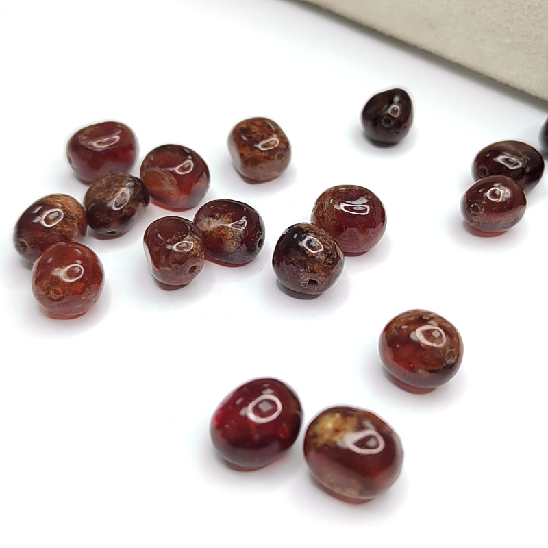 Гранат натуральный камень, галтовка 11х10 мм