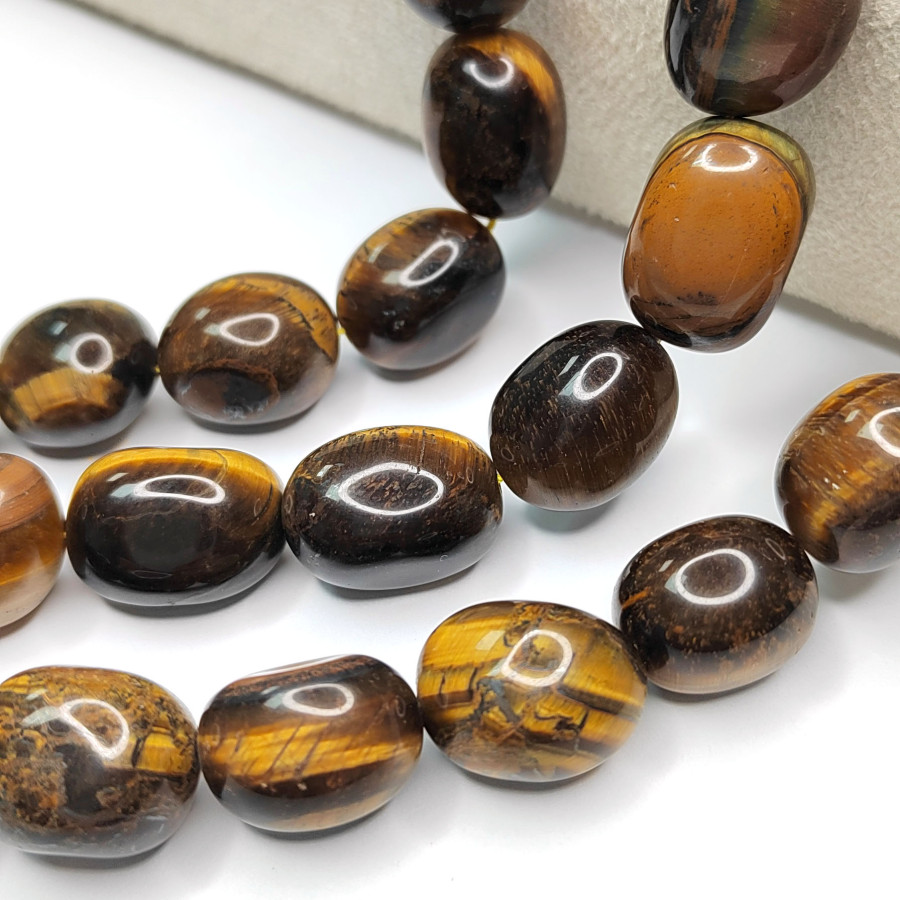 Тигровый глаз 17х12 мм натуральный камень, бусины галтовка (оливки) Нить 39 см (22 бусины)