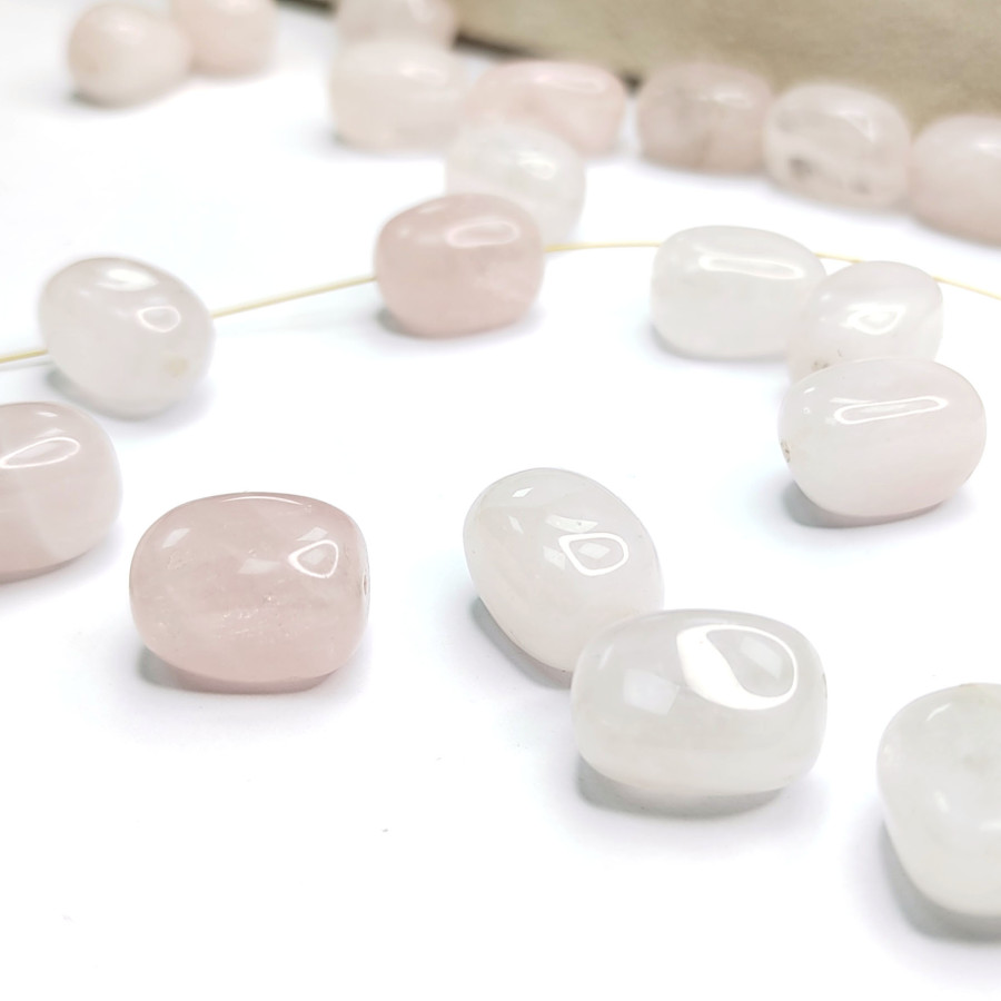 Розовый кварц натуральный, бусины 17х12 мм