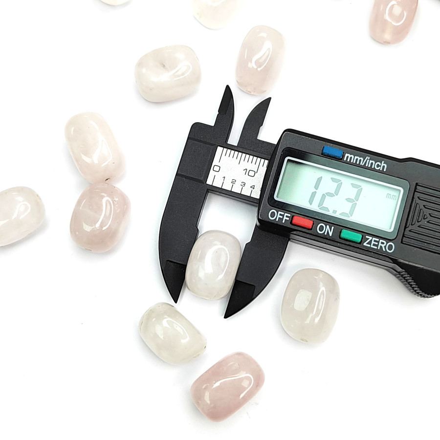 Розовый кварц натуральный, бусины 17х12 мм