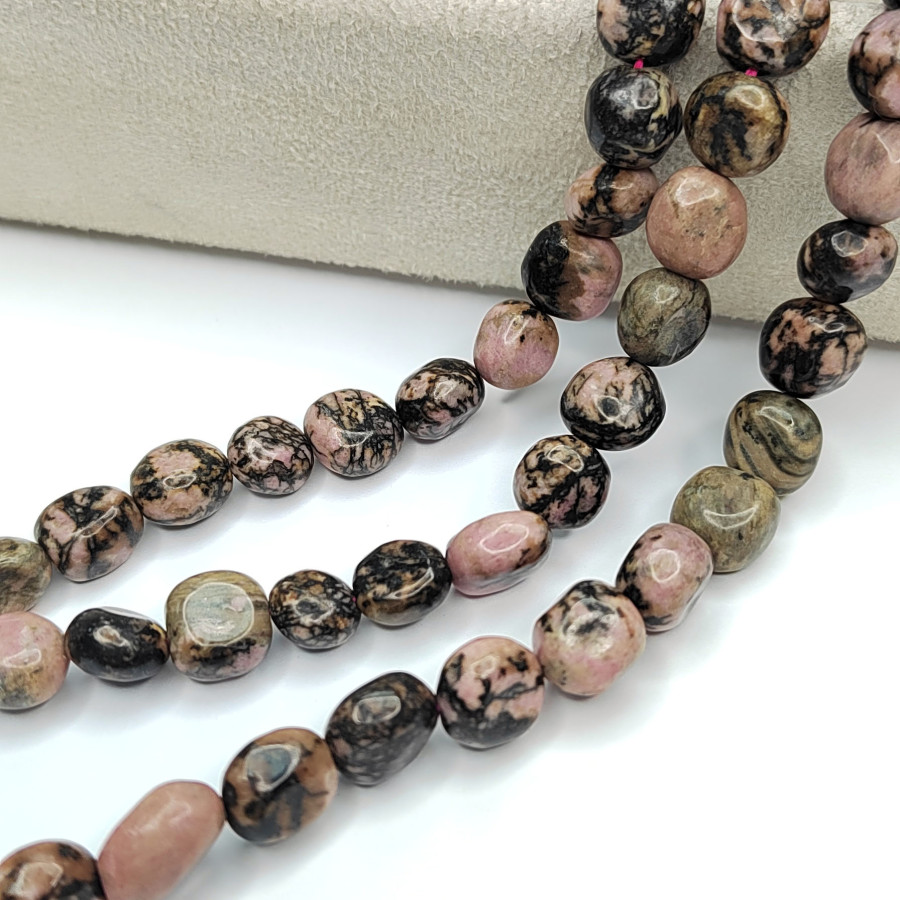 Родонит натуральный 10х9 мм